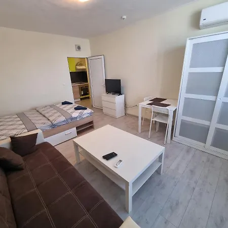 Luxury 274 Apartment
